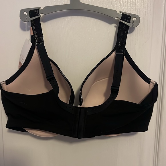 Cacique Black Lace Light Lined TShirt Bra - Picture 4 of 4